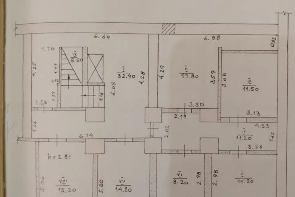 Сдаётся торговое помещение, 284 м²