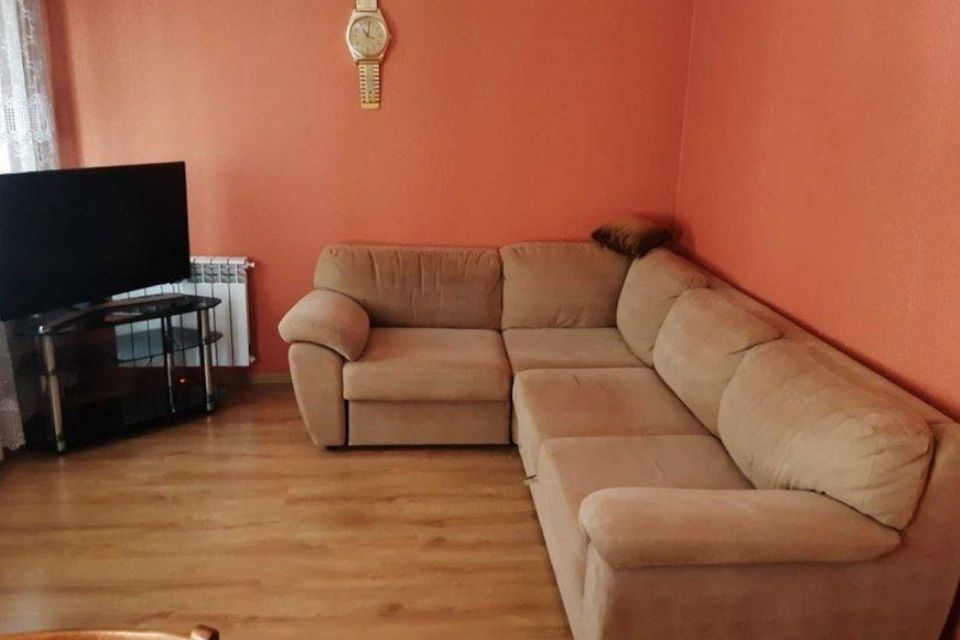Сдаётся 2-комнатная квартира, 55 м²