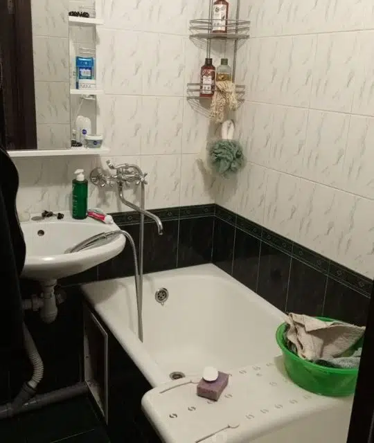 Сдаётся комната в 3-комн. квартире, 12 м²