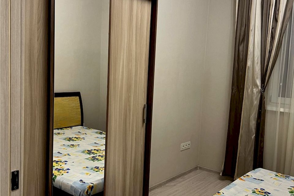Сдаётся комната в 3-комн. квартире, 15 м²