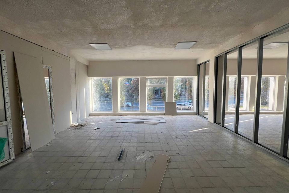 Сдаётся помещение своб. назначения, 81 м²