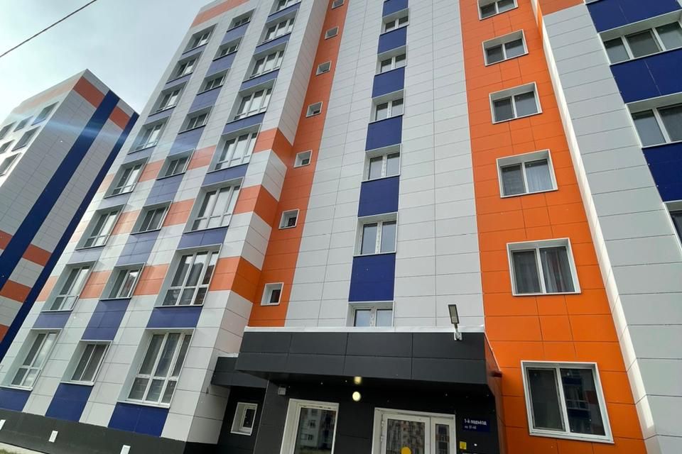 Сдаётся 2-комнатная квартира, 65 м²