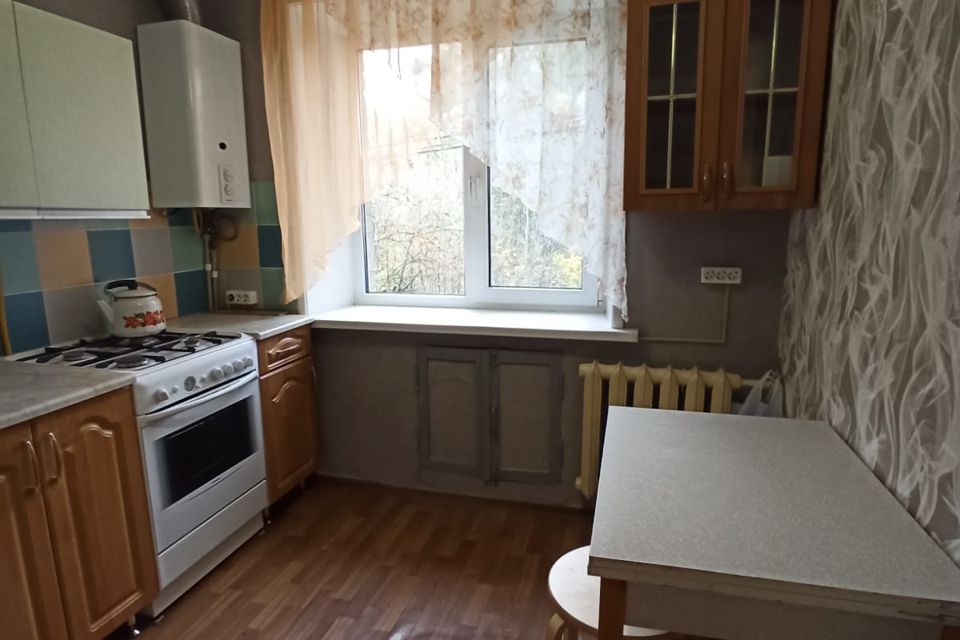 Сдаётся 2-комнатная квартира, 46.6 м²