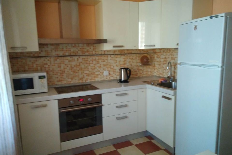 Сдаётся 1-комнатная квартира, 42.6 м²