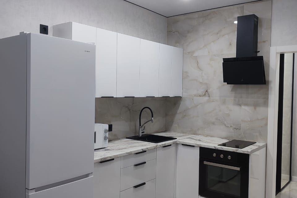 Сдаётся 1-комнатная квартира, 42 м²