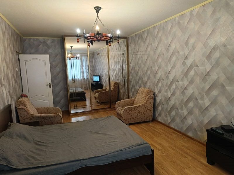 Сдаётся 1-комнатная квартира, 42 м²