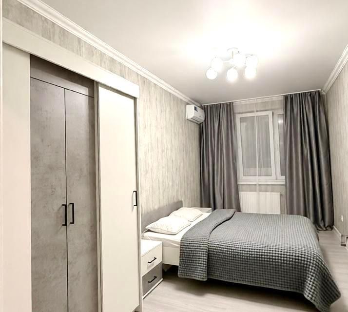 Сдаётся 2-комнатная квартира, 57 м²