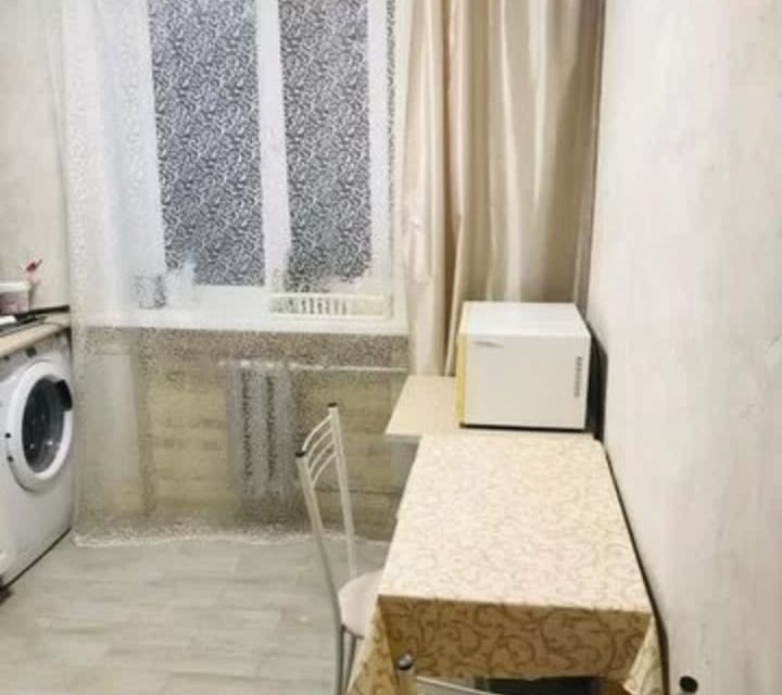 Сдаётся 1-комнатная квартира, 42 м²
