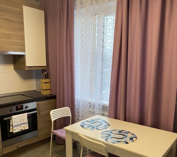 Сдаётся 2-комнатная квартира, 59 м²