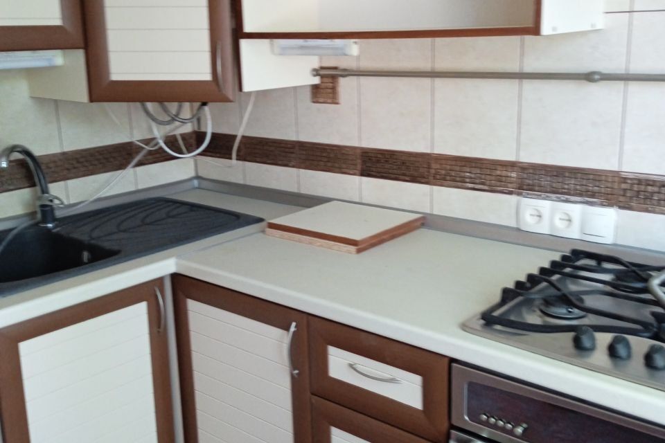 Сдаётся 2-комнатная квартира, 55 м²