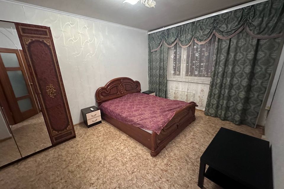 Сдаётся 1-комнатная квартира, 40 м²