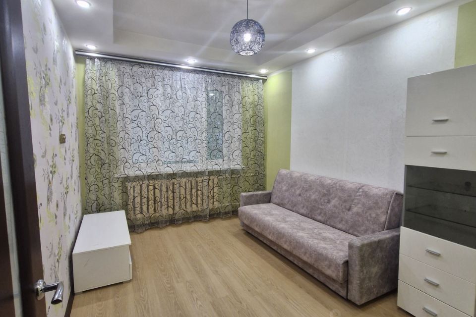 Сдаётся 2-комнатная квартира, 50 м²