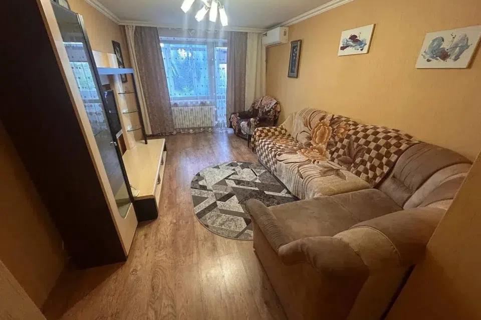 Сдаётся 2-комнатная квартира, 50 м²