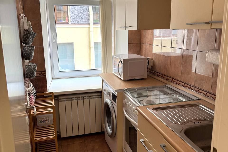 Сдаётся 1-комнатная квартира, 38 м²