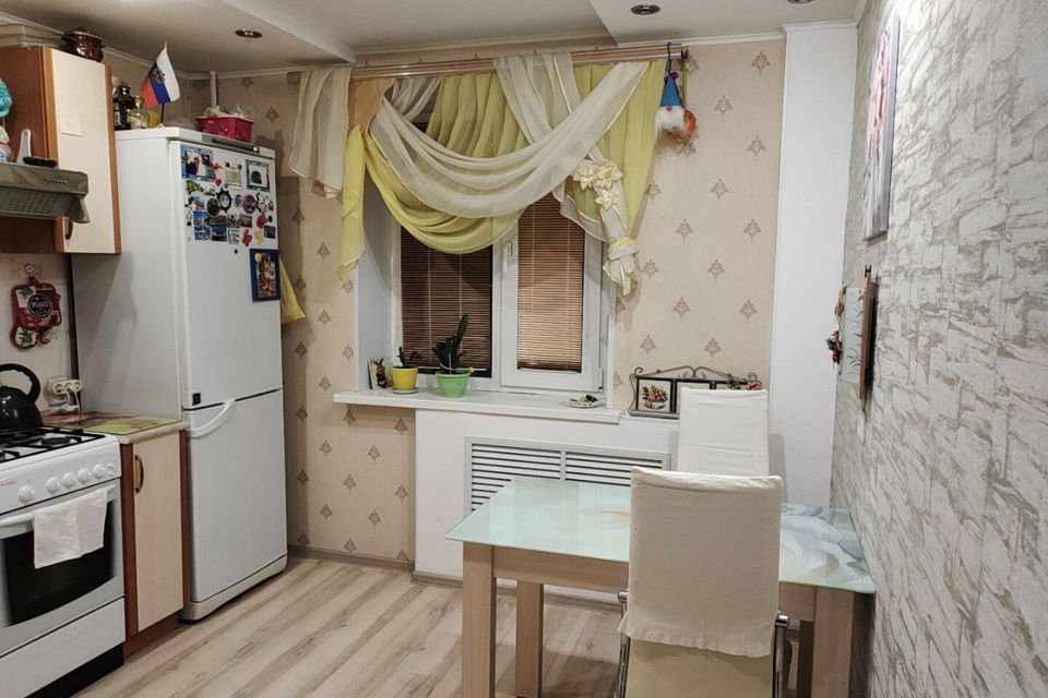 Сдаётся 2-комнатная квартира, 53 м²