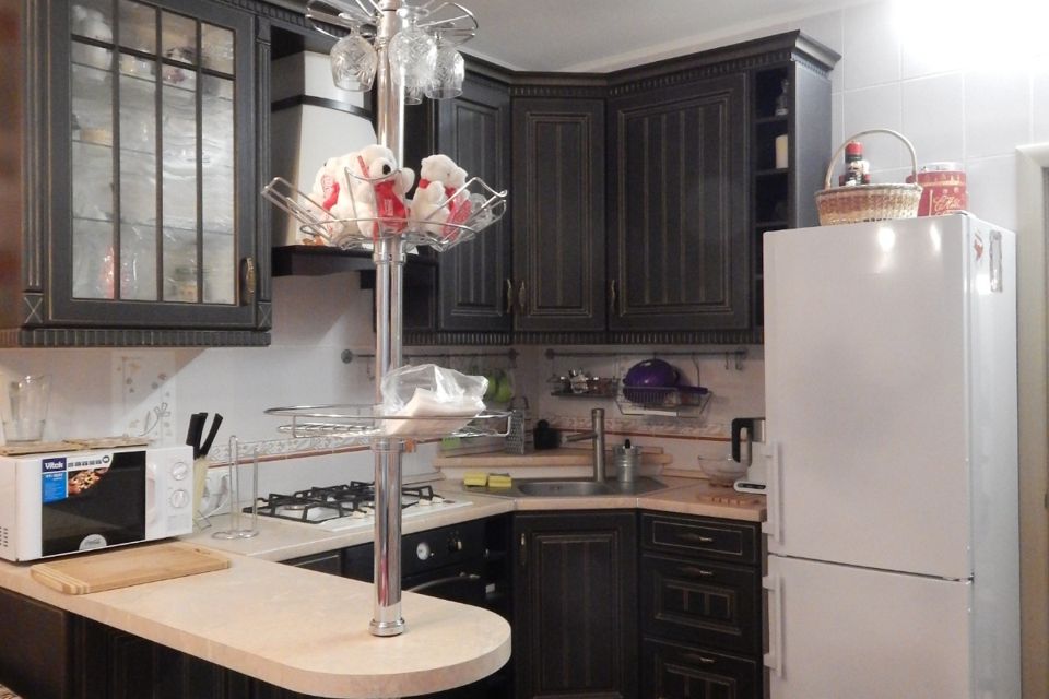 Сдаётся 1-комнатная квартира, 43 м²