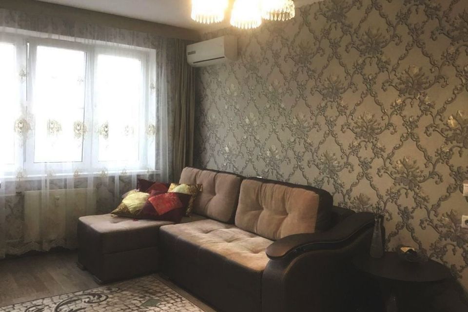 Сдаётся 1-комнатная квартира, 39 м²