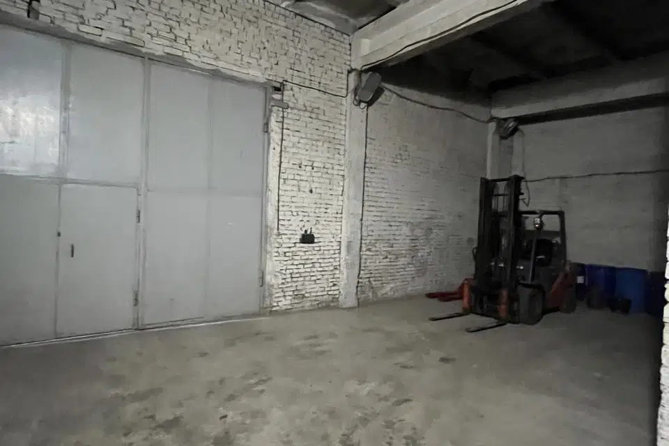 Сдаётся склад, 254 м²