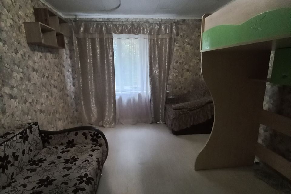 Сдаётся комната в 4-комн. квартире, 14 м²