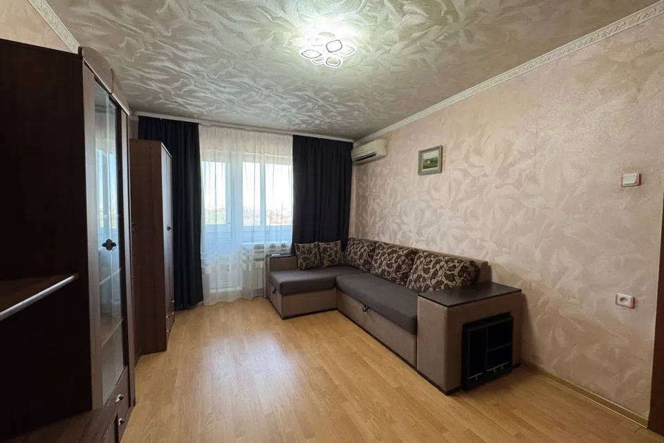 Сдаётся 2-комнатная квартира, 54 м²