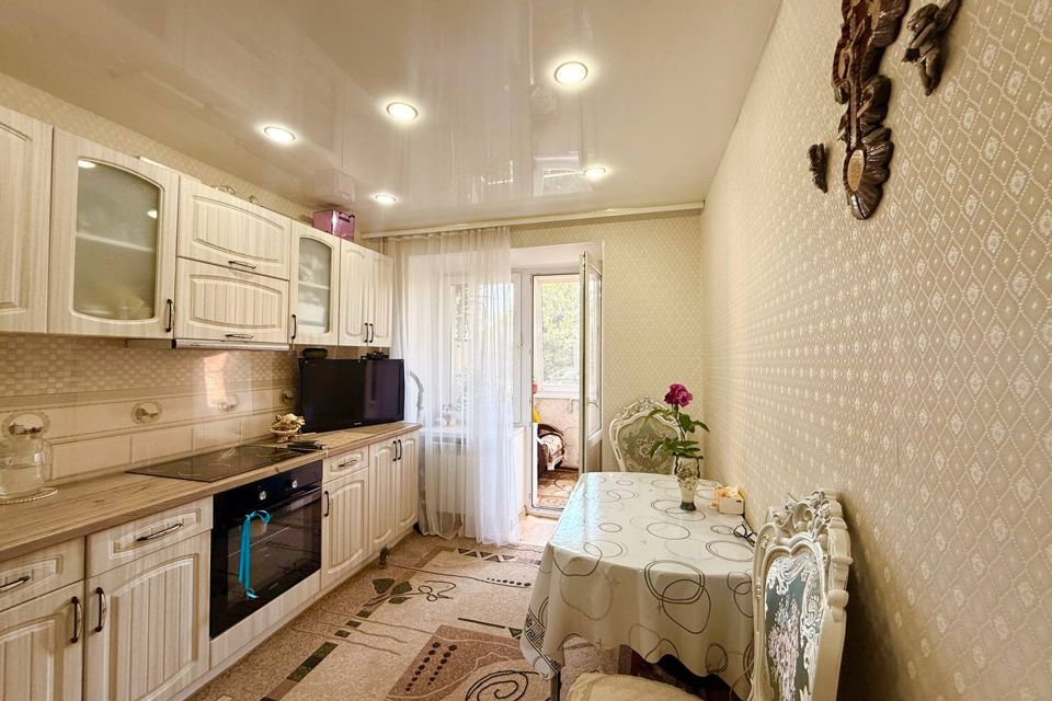 Сдаётся 1-комнатная квартира, 49 м²