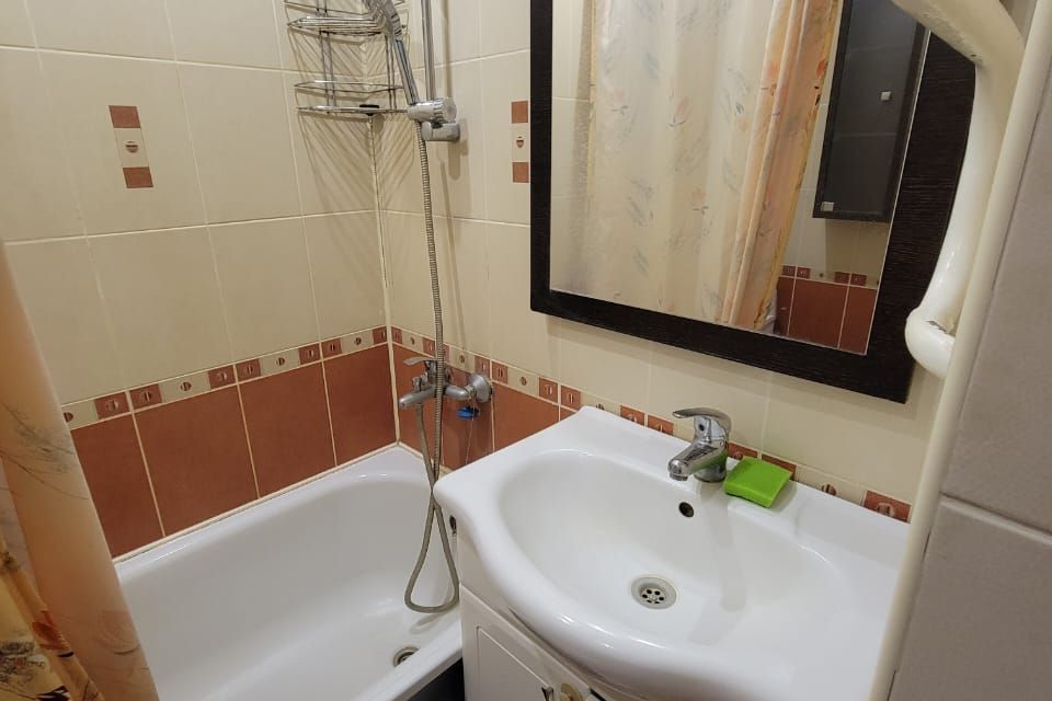 Сдаётся 1-комнатная квартира, 35 м²