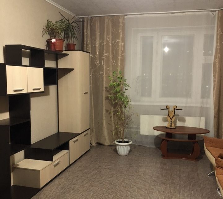 Сдаётся 1-комнатная квартира, 44 м²