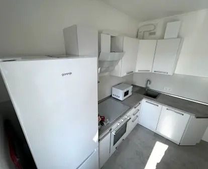 Сдаётся 1-комнатная квартира, 42 м²