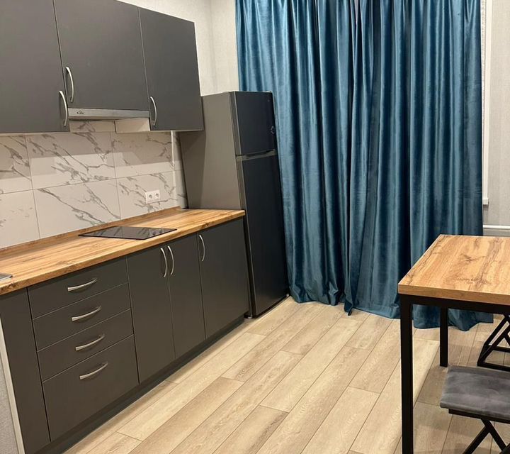 Сдаётся 1-комнатная квартира, 33 м²