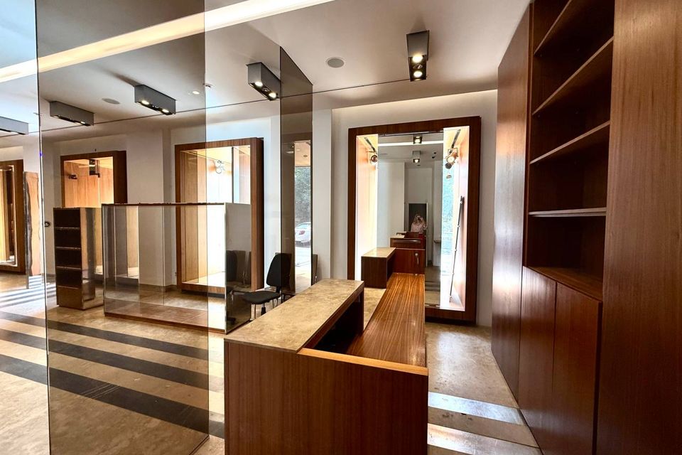 Сдаётся помещение своб. назначения, 209 м²