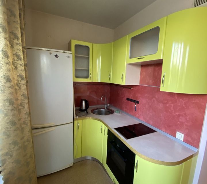 Сдаётся 1-комнатная квартира, 32 м²