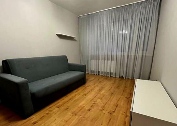 Сдаётся 1-комнатная квартира, 37 м²