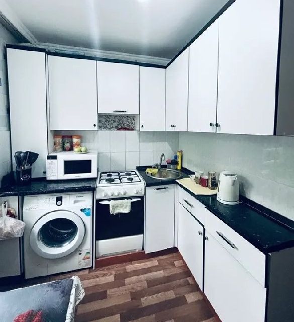 Сдаётся 1-комнатная квартира, 42 м²