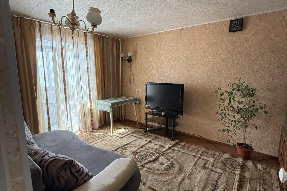 Сдаётся 1-комнатная квартира, 35 м²
