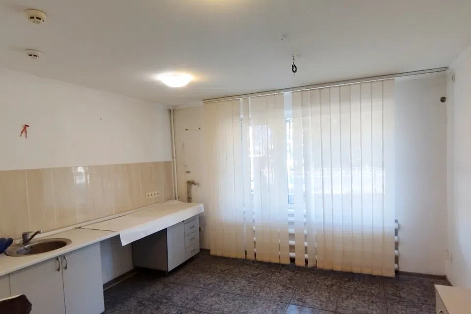 Сдаётся помещение своб. назначения, 65 м²