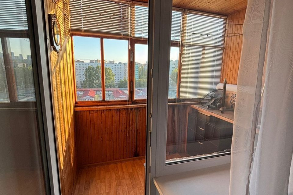 Сдаётся 2-комнатная квартира, 63 м²
