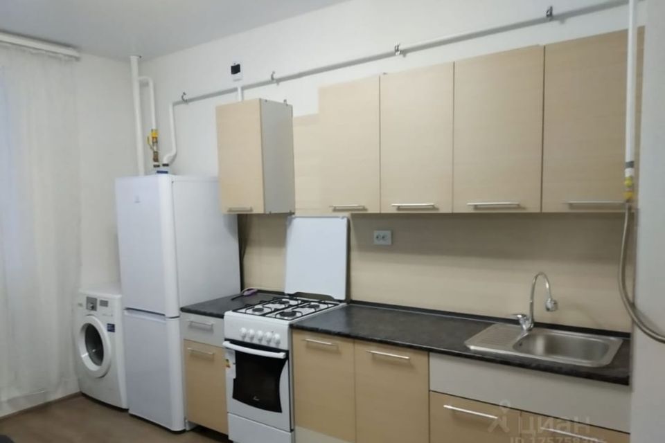 Сдаётся 1-комнатная квартира, 38 м²
