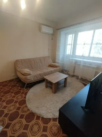 Сдаётся 1-комнатная квартира, 30 м²