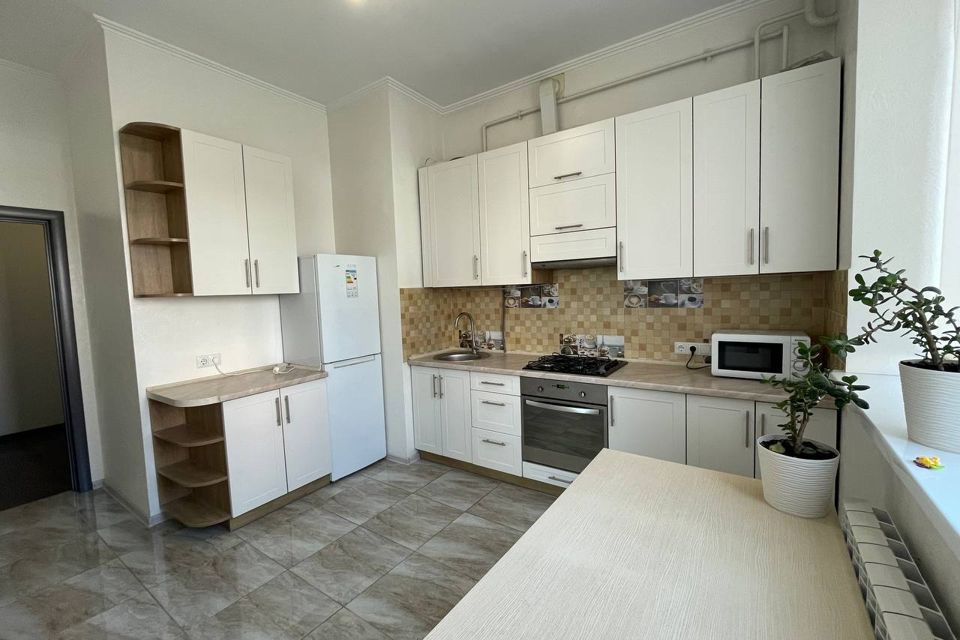 Сдаётся 1-комнатная квартира, 37 м²