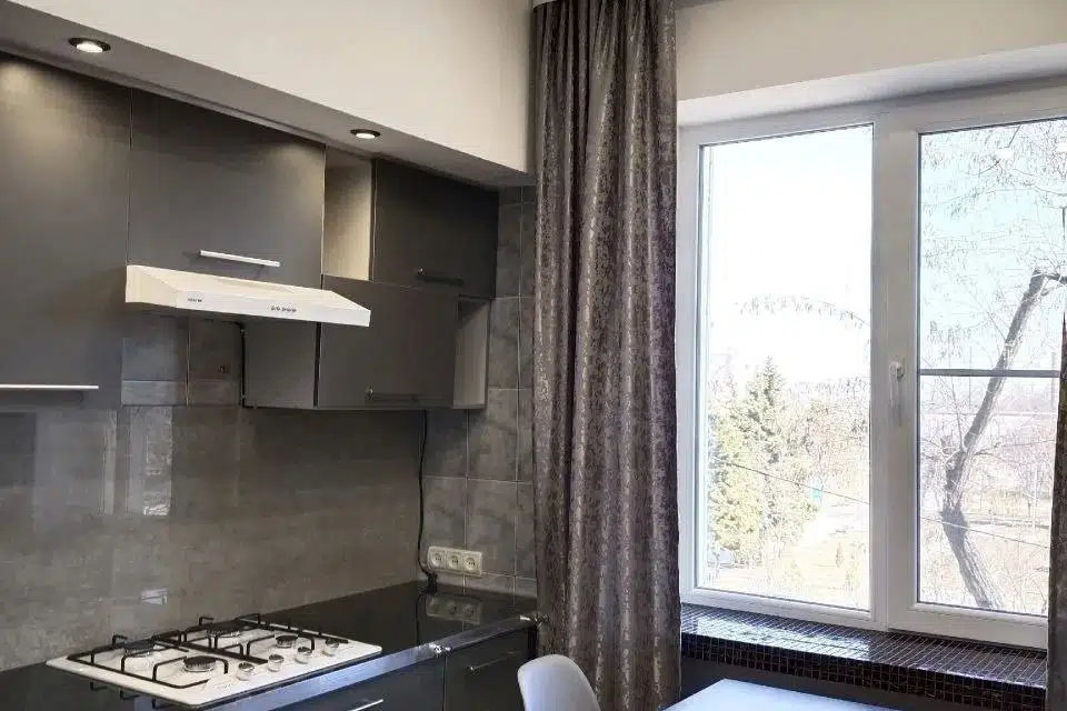 Сдаётся 2-комнатная квартира, 65 м²