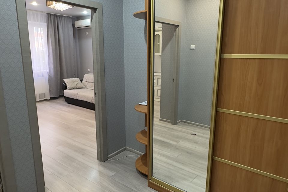 Сдаётся 1-комнатная квартира, 40.4 м²