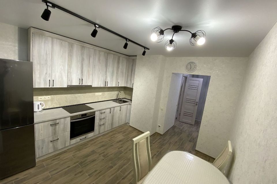 Сдаётся 1-комнатная квартира, 37 м²