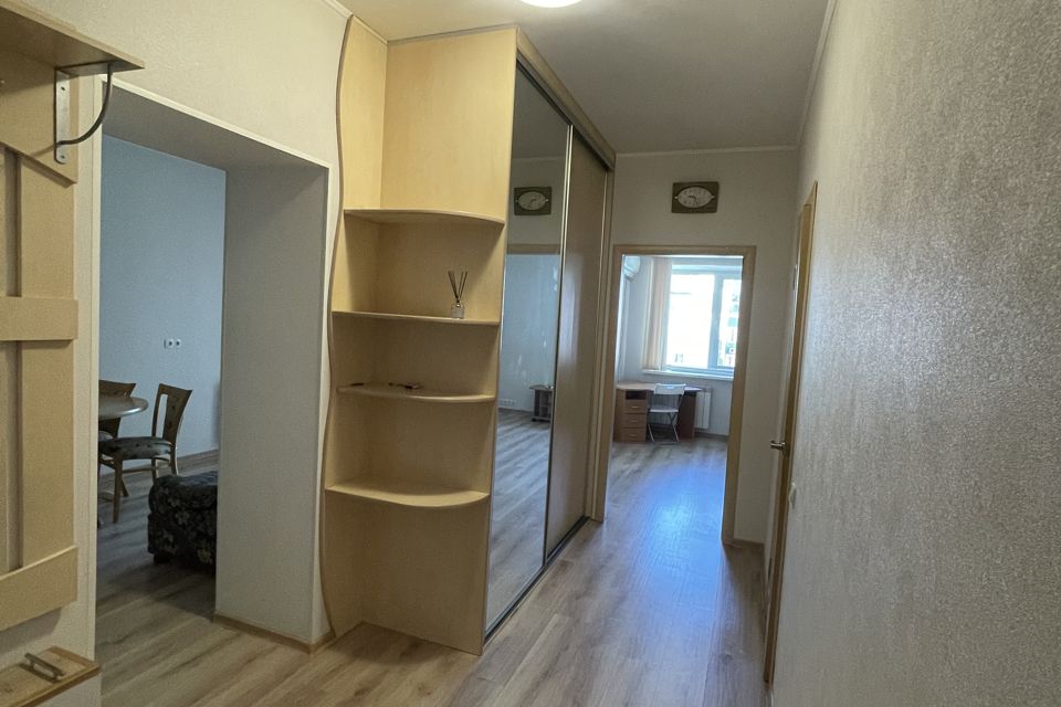 Сдаётся 1-комнатная квартира, 46 м²