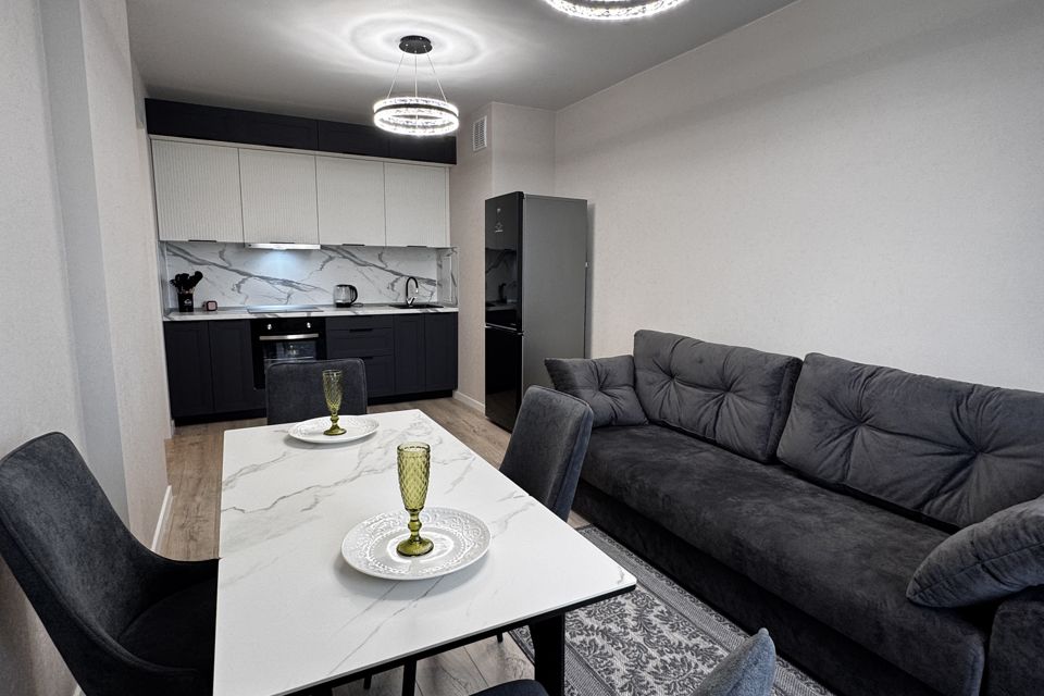 Сдаётся 2-комнатная квартира, 54.5 м²