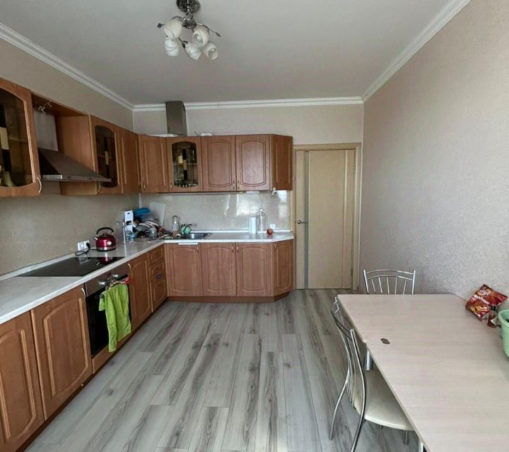 Сдаётся 1-комнатная квартира, 53 м²