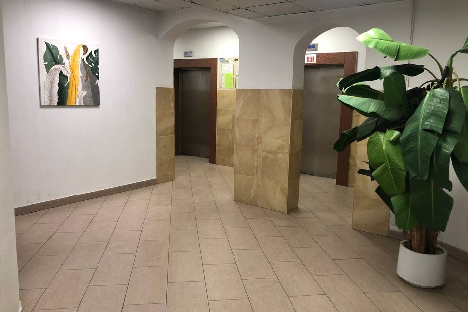 Сдаётся 2-комнатная квартира, 103 м²