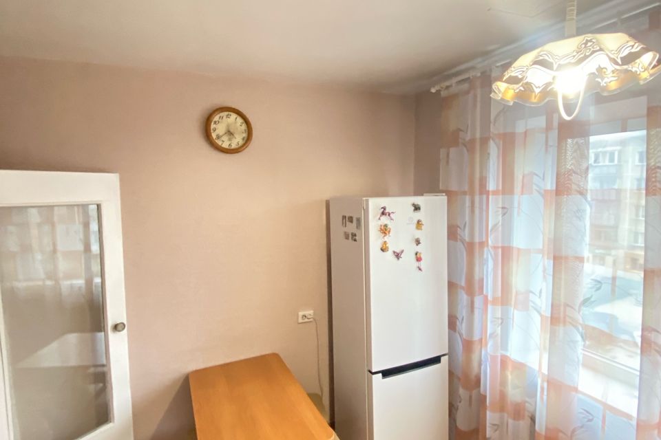 Сдаётся 1-комнатная квартира, 38 м²