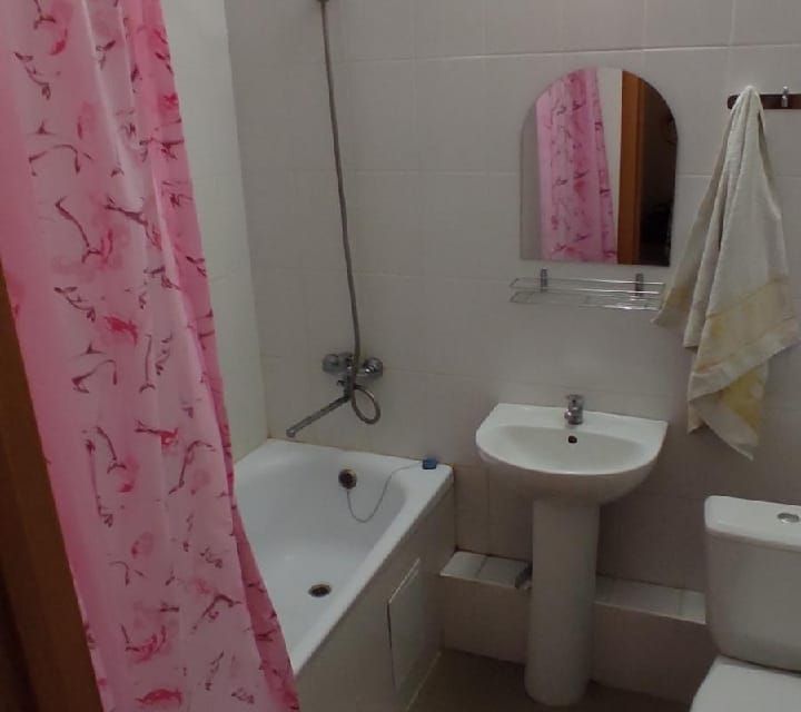 Сдаётся 1-комнатная квартира, 38 м²