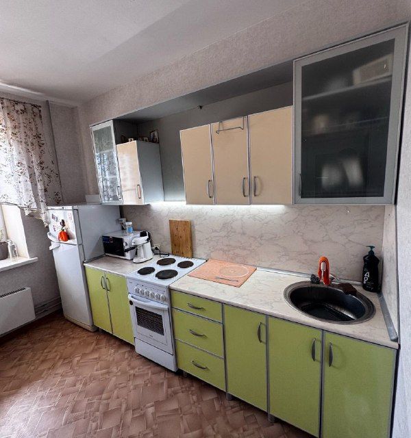 Сдаётся 1-комнатная квартира, 38 м²