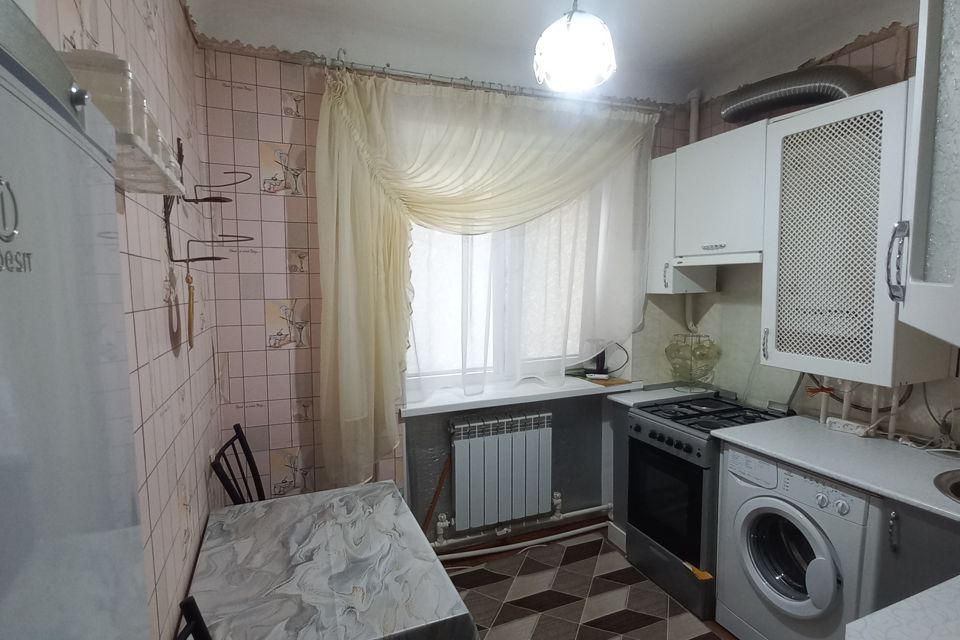 Сдаётся 2-комнатная квартира, 40 м²
